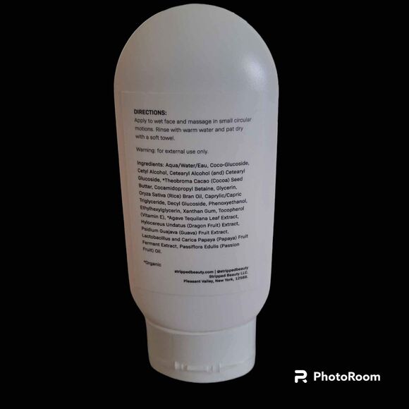 NEW Stripped Beauty Feelin' Fruity Face Cleanser - Picture 2 of 7